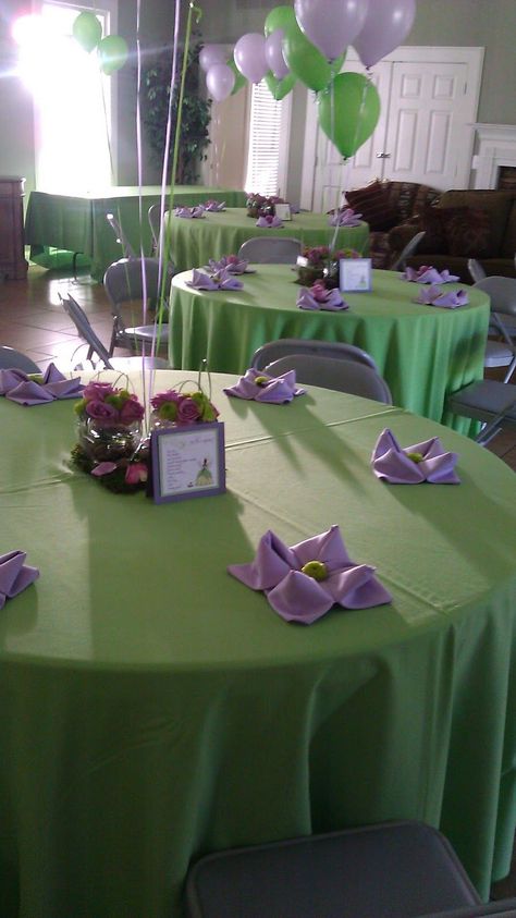 Frog Party Decorations, Princess And The Frog Party, Frog Party Ideas, Princess Tiana Party, Princess Tiana Birthday Party, Tiana Birthday Party, Frog Baby Showers, Frog Birthday Party, Frog Party