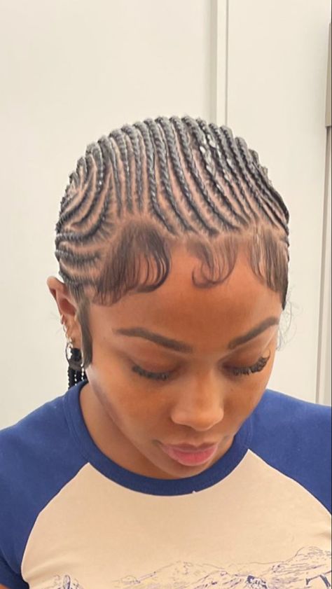 Jayda Wayda Stitch Braids, Small Feeders Braids To The Back, Jayda Wayda Straight Back Braids, Braided Straight Back Hairstyles, Small Braids To The Back, Small Straight Backs, Wayda Braids, Jayda Wayda Braids, Straight Back Hairstyles