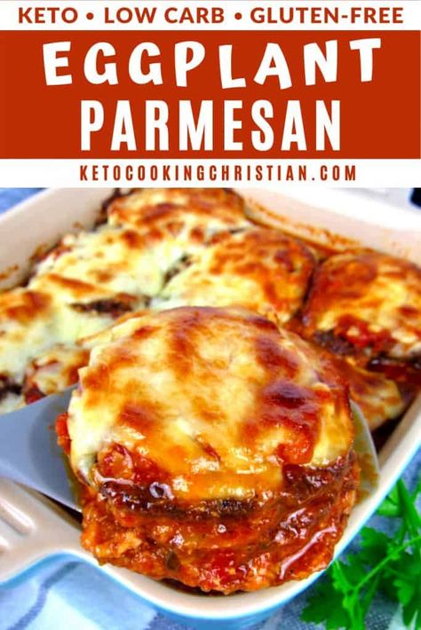 Keto Eggplant Parmesan - Gluten Free Juicy slices of eggplant are lightly fried until golden brown. They're then smothered in homemade low carb marinara and cheese! You're going to love this one! #ketoeggplantparm #glutenfreeeggplantparm #ketoeggplant Keto Eggplant Parmesan, Gluten Free Eggplant Parmesan, Eggplant Parmesan Casserole, Parmesan Bites, Keto Eggplant, Keto Beginner, Keto Italian, Parmesan Casserole, Low Carb Marinara