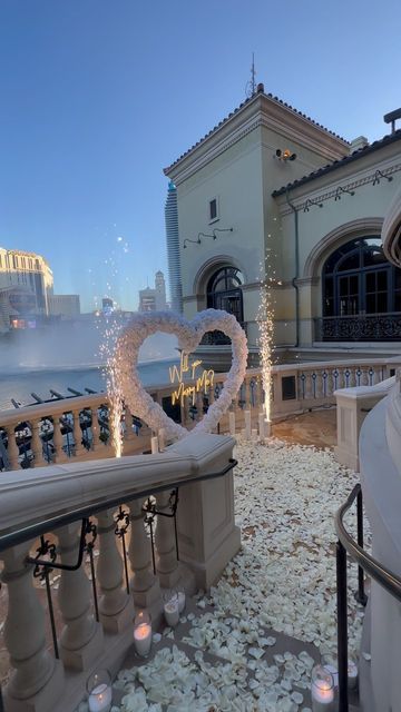 Vegas Proposal, Christmas In Las Vegas, Marriage Proposal Videos, Wedding Proposal Ideas Engagement, Surprise Proposal Pictures, Christmas In La, Proposal Videos, Creative Proposals, Dream Proposal