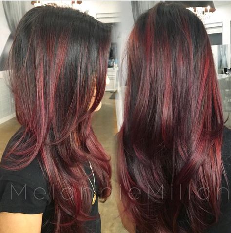 Red Highlights In Brown Hair, Red Hair With Highlights, Red Blonde Hair, Red Hair Inspo, Wine Hair, Brown Hair Inspo, Hair Color Streaks, Red Brown Hair, Dark Hair With Highlights