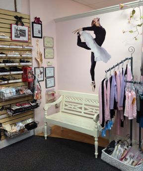 The pointe shoe fitting area at Pointe Dance Boutique in Midlothian, VA. Read all about this store in the Retailer Spotlight section of DRN's February 2012 issue. Pointe Shoe Fitting, Dance Studio Design, Dance Studio Decor, Dance Store, Dance Supplies, Ballet Studio, Dance Rooms, Pointe Shoe, Dance Stuff