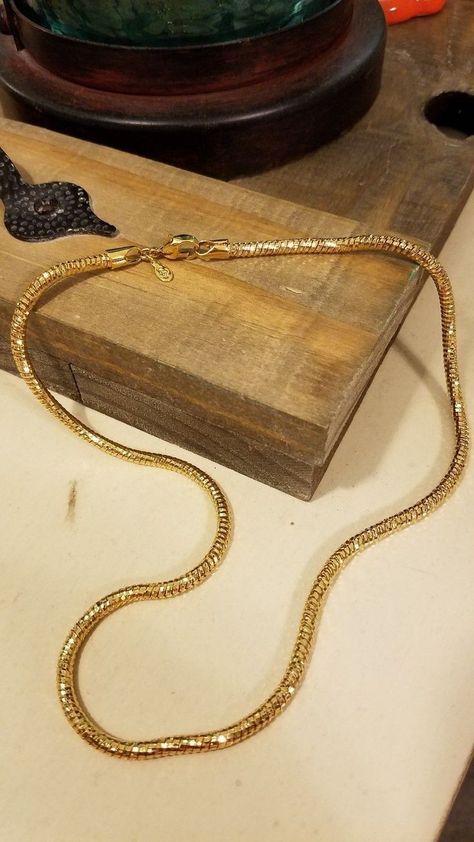 Gold Jewellery India, Buy Gold And Silver, Gold Jewelry Simple Necklace, Chunky Necklaces, Silver Chain For Men, Gold Chain Design, Gold Necklace Indian Bridal Jewelry, Silver Jewellery Indian, Mens Gold Jewelry