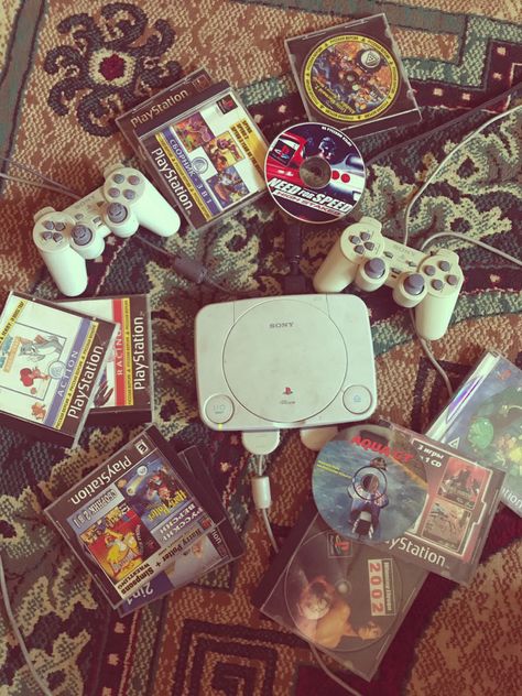 #90s #playstation #cassettes #sony #00s #childhood #aesthetic #nostalgia #games #vintage Childhood Vintage Aesthetic, Retro Playstation Aesthetic, 90s Games Nostalgia, 90s Things Nostalgia, 80s Stuff Nostalgia, Brown Gaming Aesthetic, 90/00 Aesthetic, Playstation 1 Games, Nostalgia Video Games