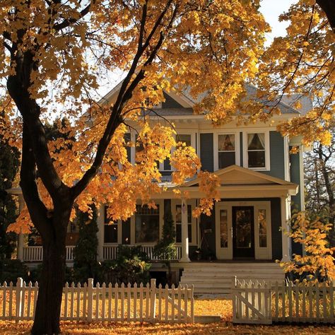 It’s October 1st! 🎃🍂 Does the changing of the seasons have you dreaming of owning your own cozy home? 🏠 JetStream makes your dreams come true. NMLS 2416121 #falldecor #fallhomedecor #cozyvibes #cozyhome #cozycottage #fallvibes Cozy Town Aesthetic, Cozy Fall House, Cozy Town, Town Inspiration, Fall House, Fall Cottage, Gravel Road, October 1st, Cozy Home