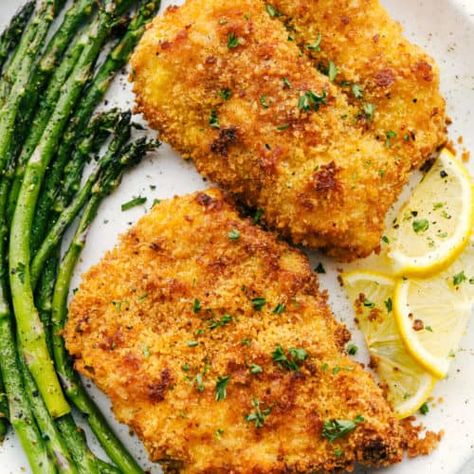 Air Fryer Cod - The Recipe Critic Cod Filet Recipes, Air Fryer Cod Recipe, Air Fryer Cod, Filet Recipes, Breaded Cod, Air Fryer Fish Recipes, Cod Fish Recipes, Fried Cod, Air Fryer Fish