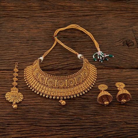 Unique Gold Jewelry Designs, Bridal Necklace Designs, Gold Jewels Design, Neck Pieces Jewelry, Antique Necklaces Design, Fancy Jewelry Necklace, Modern Gold Jewelry, Gold Mangalsutra Designs, Gold Necklace Indian Bridal Jewelry