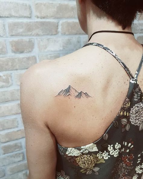 Mountain Tattoos! Lets Climb High ... Climbing Tattoo, Moutain Tattoos, Small Mountain Tattoo, Mountain Range Tattoo, Mountain Tattoos, Mountain Tattoo Simple, Mountain Tattoo Design, Wild Tattoo, Tattoos Geometric