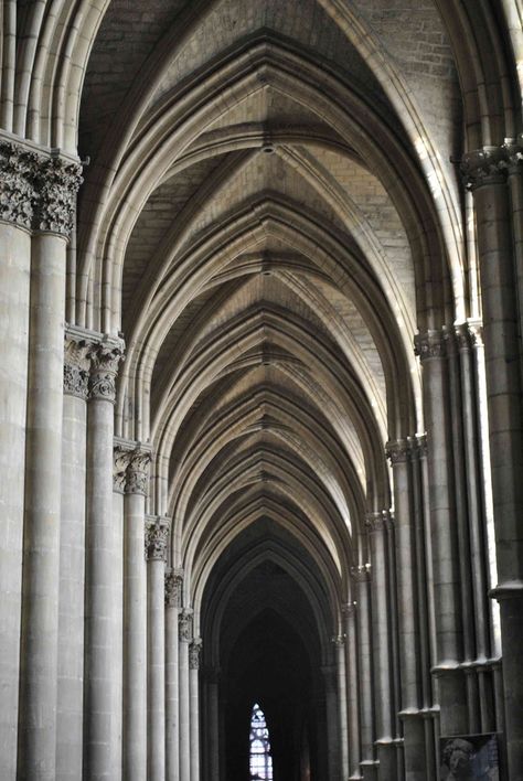 gothic columns Gothic Architecture Interior, Gothic Arches, Reims Cathedral, Gothic Windows, Gothic Buildings, Gothic Cathedrals, Cathedral Architecture, European Architecture, Classical Architecture