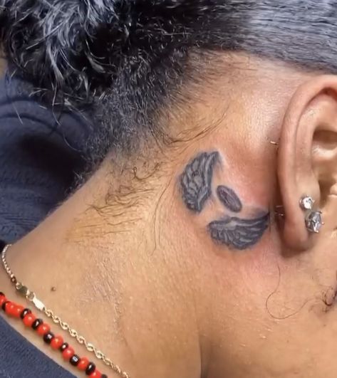 Tattoo Behind Ear, Angel Tattoos, Angel Tattoo, Ear Tattoo, Behind Ear Tattoo, Tattoos And Piercings, Small Tattoos, Tatting, Piercings