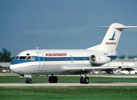 Piedmont Airlines, Us Airways, Model Airplanes Kit, Turbine Engine, Best Airlines, Jet Age, Vintage Airlines, Aircraft Pictures, Aviation History