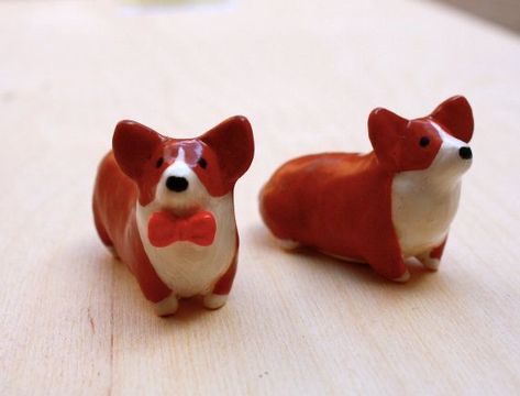 Clay Dogs, Clay Magnets, Pottery Animals, Diy Air Dry Clay, Clay Diy Projects, Clay Crafts Air Dry, Polymer Clay Animals, Clay Figurine, Clay Animals