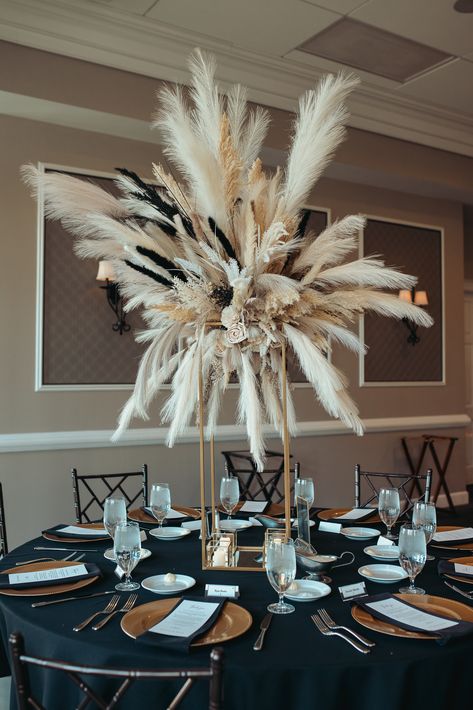 Black And Copper Wedding Flowers, Pampas Grass Wedding Black, Black White Green Beige Wedding, Black Copper White Wedding, Creme And Black Wedding, Black And Tan Wedding Reception, Black White Gold Boho Wedding, Black Wedding With Pampas, Black And Tan Party Decor