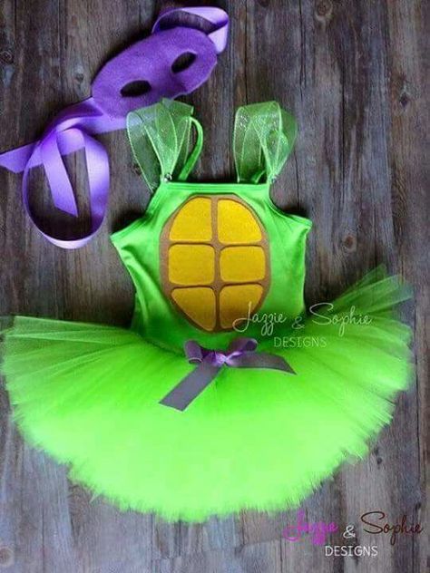 Ninja Turtle Turtle Birthday Party Ideas, Girl Ninja Turtle, Tmnt Costume, Ninja Turtle Birthday Party, Turtle Birthday Party, Up Halloween Costume, Mutant Ninja Turtles Party, Ninja Turtle Costume, Turtle Birthday Parties