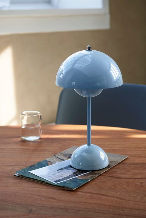 Panthella Lamp, Blue Desk, Blue Table Lamp, Portable Lamp, Mini Table Lamps, Blue Lamp, Retro Lamp, Verner Panton, Mini Table