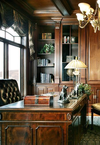 Elegant study - library Traditional Office Decor, Traditional Office, Home Library Design, Traditional Interior Design, Luxury Office, Home Office Lighting, Office Lighting, Library Design, Elegant Home