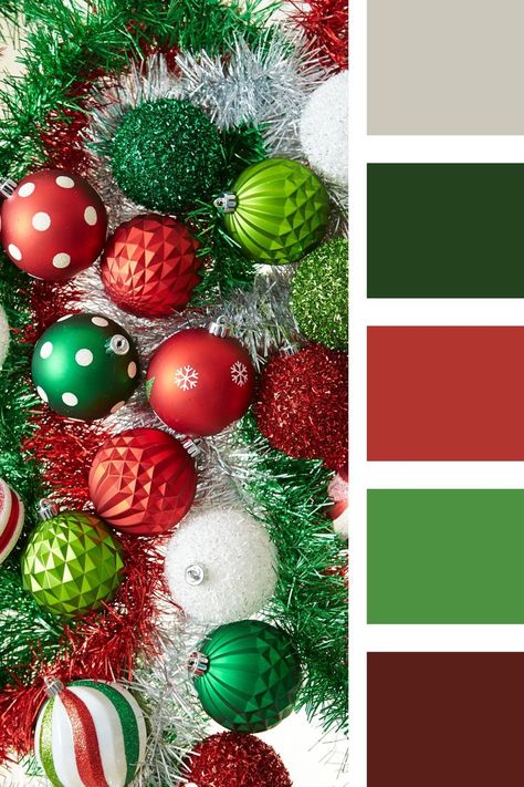 Burgundy Color Palette, Xmas Color, Gold Color Palette, Christmas Palette, Christmas Colour Schemes, Colours That Go Together, Yarn Color Combinations, Christmas Color Palette, Gold Color Palettes