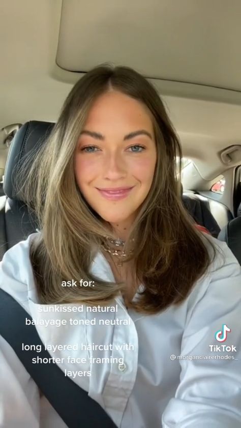 Medium Length With Balayage, Haircut Inspiration Straight Hair, Medium Length Hair Light Layers, Colar Bone Length Layered Hair, Medium Hair Light Layers, Hailey Bieber Hair Layers, Collarbone Length Hair Oval Face, 90s Haircuts For Thick Hair, Long Layers Collarbone Length