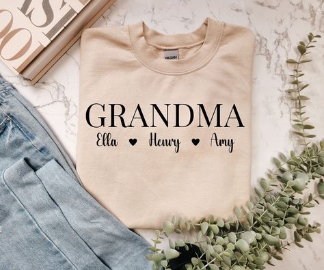 Young Grandma, Gifts For New Grandma, Grandma Sweatshirt, Personalized Grandma Gifts, Grandma Sweater, Christmas Gifts For Grandma, Grandpa Shirt, Grandma Shirt, New Grandma