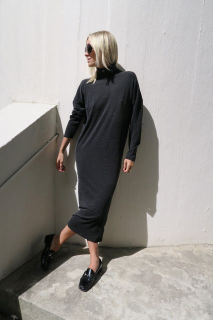 TURTLENECK DRESS Black Turtleneck Spring Dress, Stretch Knit Turtleneck Dress, Tirtle Neck Sweater Dress, Black Turtleneck Midi Dress, Fitted, Black High Neck Sweater. Dress, Turtleneck Dress, Daily Outfit Inspiration, Turtle Neck Dress, Minimal Fashion