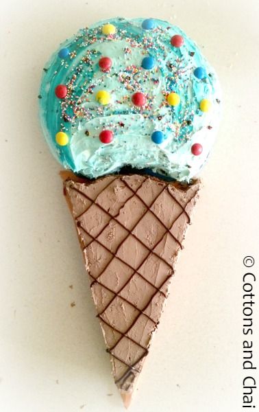 3 Shaped Birthday Cake, Ice Cream Cone Shaped Cake, Ice Cream Shape Cake, Ice Cream Shaped Cake, Ice Cream Cone Images, Piping Buttercream, Ice Cream Cone Cake, Ice Cream Decorations, Pull Apart Cupcakes