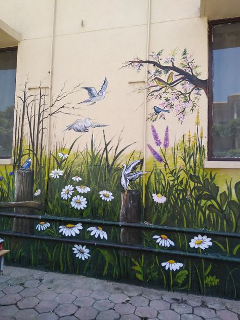 Graffiti Nature Murals, Wood Fence Mural Ideas, Painted Garden Shed Mural, Exterior Wall Murals Painted, Outdoor Garden Mural, Outdoor Fence Mural, House Exterior Mural, Murals On Fences, Garden Wall Paint