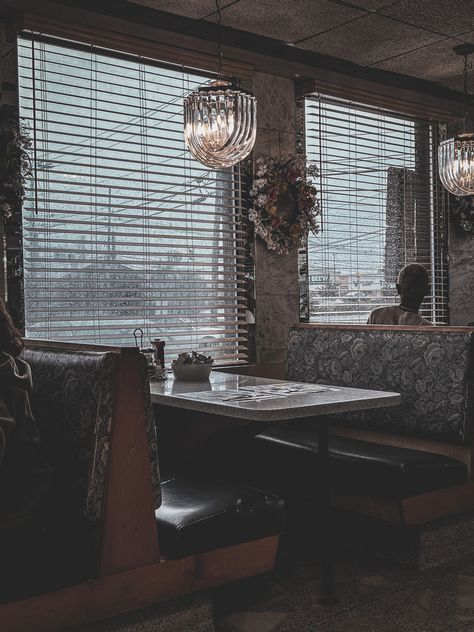 Moody cinematic diner vibes, rainy day at diner, sunday diner, diner mornings, rainy vibes, rainy aesthetic Coffee Diner Aesthetic, Old Diner Aesthetic, Rainy Vibes, Rainy Aesthetic, Diner Aesthetic, Nostalgia Childhood, Lukes Diner, Moodboard Ideas, Story Aesthetic