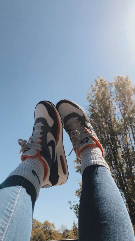 Style: 511417-040 Nike Air Max Correlate, Shoe Wishlist, Fresh Shoes, Cute Sneakers, Shoe Inspiration, Hype Shoes, Shoe Inspo, Aesthetic Shoes, Gym Shoes