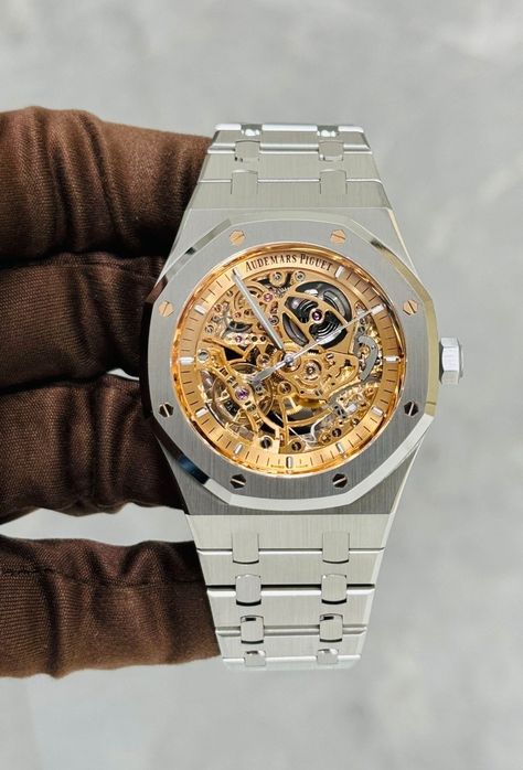 Audemars Piguet Royal oak Platinum Skeleton Mens Watches Guide, Audemars Piguet Men, Dancing Diamond, Fancy Watches, Expensive Jewelry Luxury, Mens Fashion Wear, Apple Watch Case, Hand Watch, Buy Watches