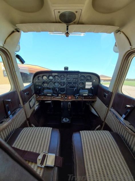 1979 CESSNA 172N SKYHAWK Single Engine Piston for sale Lake Elmo MN Leighton Thron - 2367138 Cessna Cockpit, Cessna 172 Cockpit, Quotes Aviation, Pilots Quotes Aviation, Typing Hacks, Cessna 210, Cessna 172 Skyhawk, Pilot Life, Airplane Interior