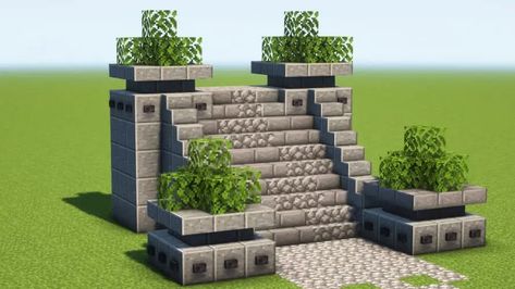 Minecraft In The Wall House, Cute Minecraft Stairs Outside, Minecraft Long Staircase, Stairs Idea Minecraft, Minecraft Stair Ideas Outside, Minecraft Stairs Design Outside, Minecraft Big Wall Designs, Minecraft Staircase Design Outside, Stairs Ideas Minecraft