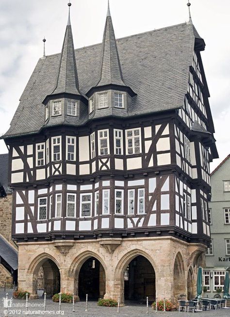 German Cottage, Architecture Unique, German Houses, German Architecture, Town Building, Medieval Houses, European Architecture, Interesting Buildings, Timber House