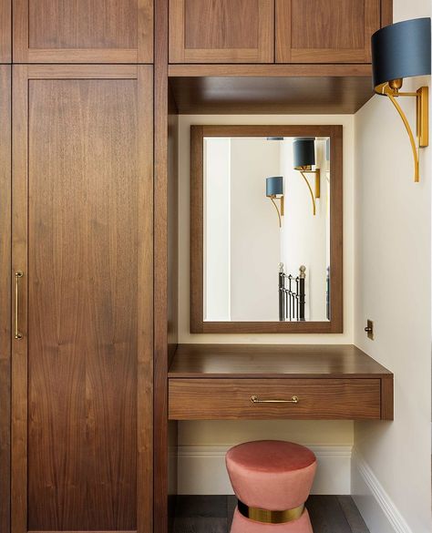 Cupboard With Dressing Table, Corner Wardrobe Closet, Built In Dresser, Dressing Table Storage, Dressing Table Design, Bedroom Cabinets, Master Room, Dressing Rooms, Wardrobe Design Bedroom