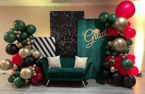 30+ latest graduation party ideas for 2021, including graduation decorations, foods, themes, backyard party ideas, and more! | graduation party ideas | graduation party ideas decorations | graduation party ideas high school | graduation party ideas college | graduation party ideas high school boys | graduation party ideas food | rn graduation party ideas | cute graduation party ideas | university graduation party ideas | nursing school graduation party ideas | nursing graduation party ideas Graduation Party Ideas Nursing, Graduation Party Ideas High School Boys, Nursing School Graduation Party Ideas, University Graduation Party Ideas, Nursing Graduation Party Ideas, Graduation Party Ideas Food, Cute Graduation Party Ideas, Party Ideas College, Graduation Party Ideas College