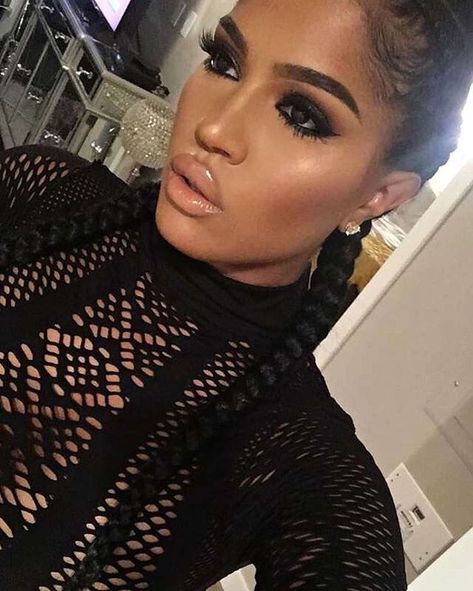 Makeup for Black Dress Makeup By Shayla, Bombshell Makeup, Beauty And The Beat, Makeup On Fleek, Makeup Game, Dark Skin Makeup, Makeup For Black Women, I Love Makeup, Makeup Goals