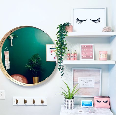 Green Lash Room Decor, Green Lash Room, She Shed Decor, Lash Room Decor, Lash Studio, Lash Room, 2023 Vision, Eyelash Extension, Green Plants