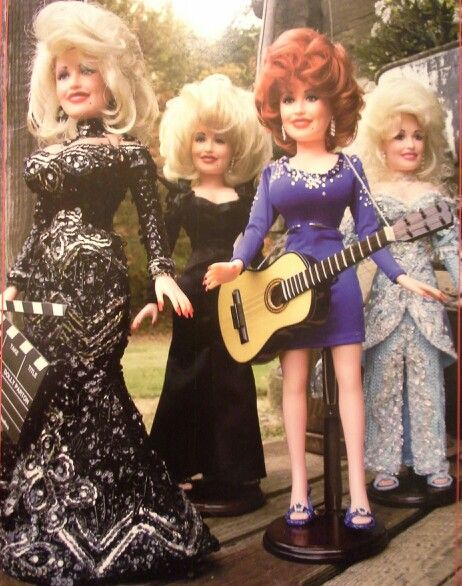 One of a Kind Dolly Parton dolls created by Jonathan Guffey and featured in Dolly Parton's Backwoods Barbie CD, the Official Backwoods Barbie Tour Book, the Cracker Barrel Collectors Edition CD & Hardcover Photo Album and most recently in Dolly's 2011 Better Day World Tour Book. Dolly Patron, Celebrity Barbie Dolls, Backwoods Barbie, Famous People Celebrities, Celebrity Dolls, Dolly Doll, Barbie Skipper, Celebrity Singers, Cracker Barrel