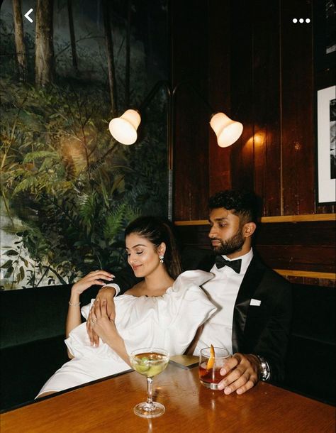 Experimental Wedding Photography, Bar Flash Photography, Flash Photography Engagement Photos, Flash Photography Aesthetic, Direct Flash Photography, Nyc Engagement Shoot, Engagement Photos Nyc, Prewedding Shoot, Ellie Mae