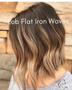 Flat Iron Tips, Flat Iron Waves, Short Hair Waves, Wavy Hairstyles Tutorial, Flat Iron Curls, Beach Wave Hair, How To Curl Short Hair, Flat Irons, Loose Waves Hair