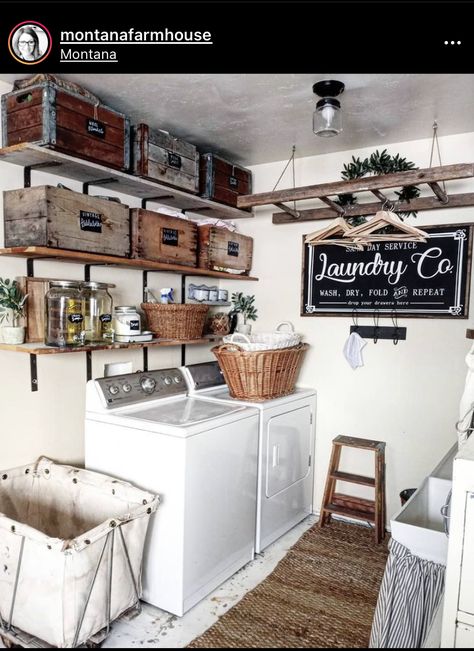 Cottagecore Laundry Room Ideas, Cottage Core Laundry Room, Cottagecore Laundry Room, Aesthetic Laundry Room, Pretty Laundry Room, Aesthetic Laundry, Cottage Laundry Room, Garage Laundry Rooms, Vintage Laundry Room Decor