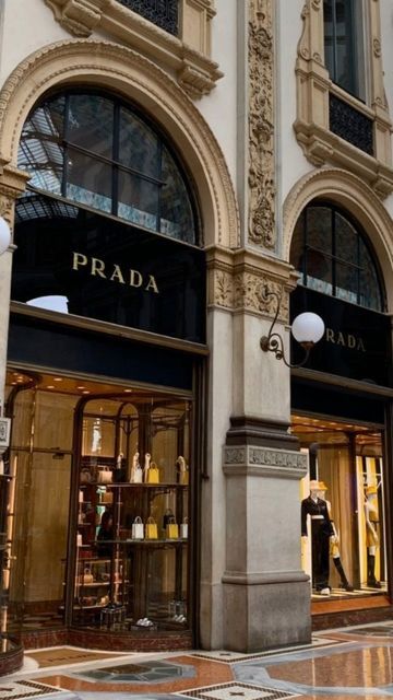 Italy Luxury Aesthetic, Italian Rich Aesthetic, Rich Italy Aesthetic, Designer Shopping Aesthetic, Prada Store Aesthetic, Milano Italy Aesthetic, Prada Old Money, Rich Italian Aesthetic, Prada Aesthetic Wallpaper