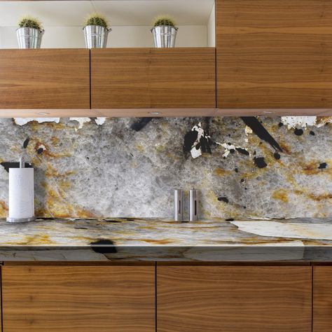 Marble splashback kitchen