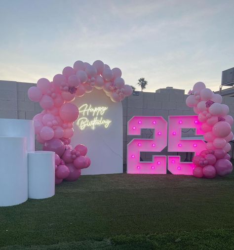 Backyard Decorations Party, 25 Birthday Backdrop Ideas, 21st Birthday Ideas Outside, 25th Themed Birthday Party, Backyard 25th Birthday Party, 25 Birthday Party Decorations, Sweet 16 Marquee Numbers, Birthday Numbers Decoration, 25 Birthday Themes For Women