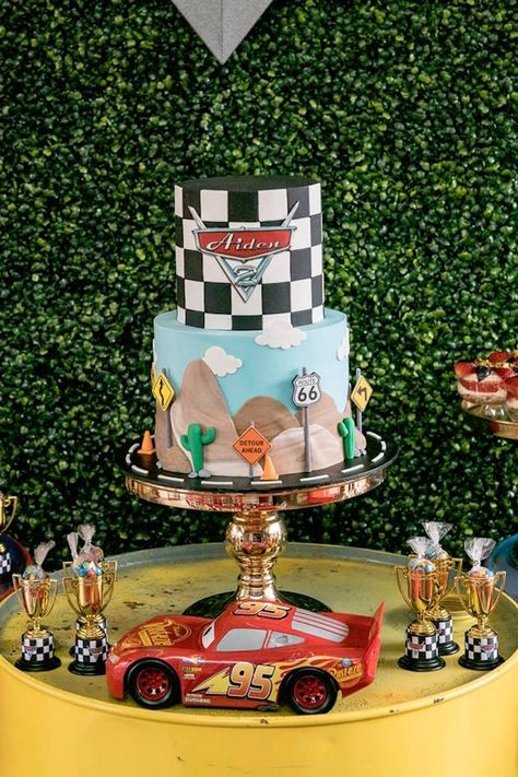 Pixar Cars Cake, Disney Pixar Cars Birthday Party, Disney Cars Birthday Cake, Pixar Cars Birthday Party, Street Sign Decor, Pixar Cars Birthday, Pixar Party, Cars Birthday Party, Birthday Party Diy