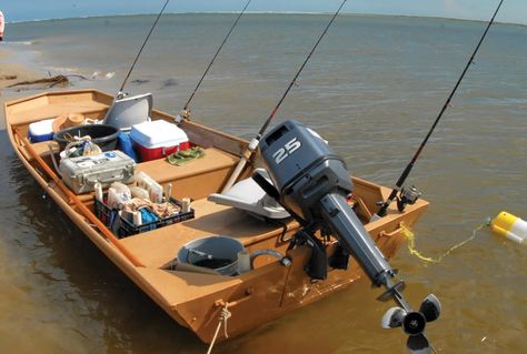 How to Set Up a Jon Boat for Fishing Flat Bottom Jon Boat, Jon Boat Fishing, Aluminum Jon Boats, Shallow Water Boats, Jon Boats, Flat Bottom Boats, Recreational Kayak, Tandem Kayaking, Boat Lights