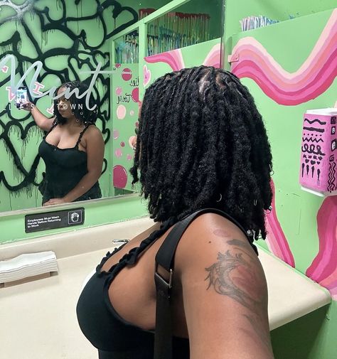 Messy Locs Black Women, Female Locs, Feminine Locs, Medium Locs, Locs Inspiration, Dreadlocks Hair Care, Hair Tea, Big Box Braids Hairstyles, Short Locs Hairstyles