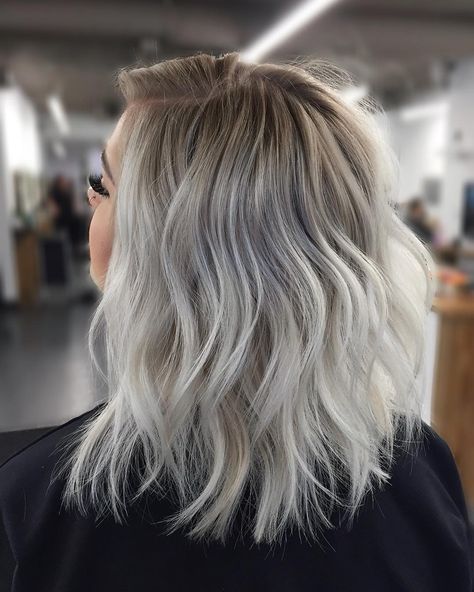 Silver Blonde Hair, Ash Blonde Balayage, Balayage Blonde, Gorgeous Hair Color, Silver Blonde, Ash Blonde Hair, Beautiful Hair Color, Trendy Hair Color, Brown Blonde Hair