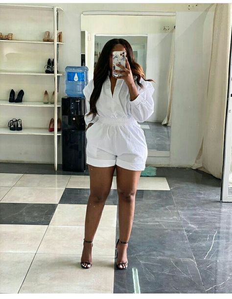 All White Day Party Outfits, All White Outfit Ideas, Outfits To Wear To Church, Curvy Outfits Summer, Fall Going Out Outfits, All White Party Outfits, White Party Outfit, White Summer Outfits, All White Party