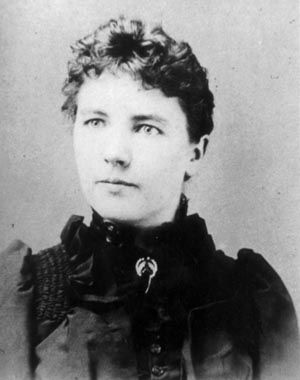 Laura Ingalls Wilder Biography, Fairfield Iowa, Ingalls Family, Pioneer Families, Melissa Gilbert, Michael Landon, Laura Ingalls Wilder, La Prairie, Women Writers