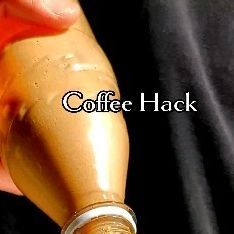 Shaker Bottle Recipes, Coffee Recipes At Home, Diy Iced Coffee, Instant Coffee Recipes, Sonic Ice, Coffee Ingredients, Coffee Hacks, Ice Milk, Delicious Coffee